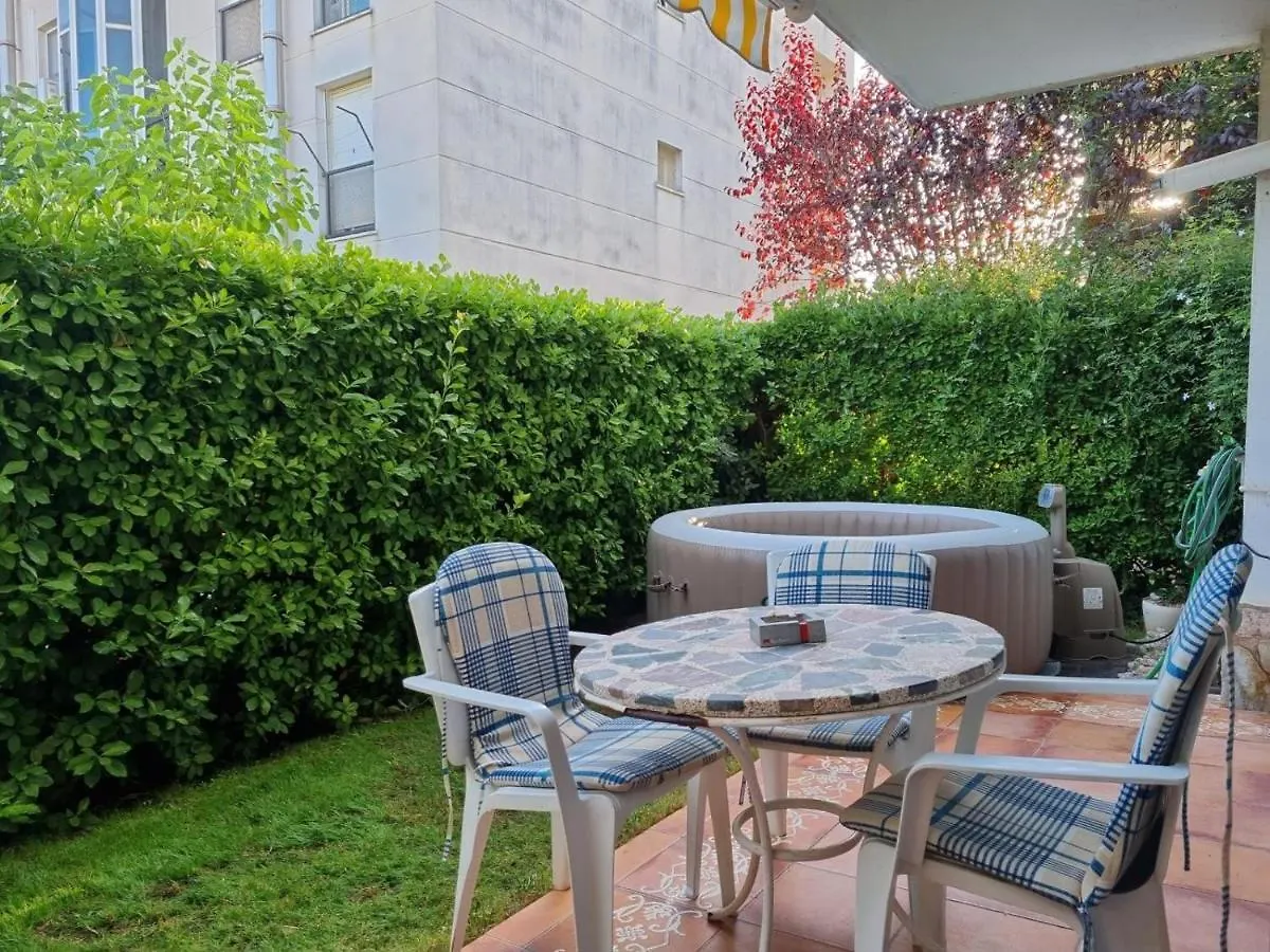 Juliana Planta Baixa Amb Jardinet I Jacuzzi A 5 Minuts De La Platja Gran Apartment Platja d'Aro