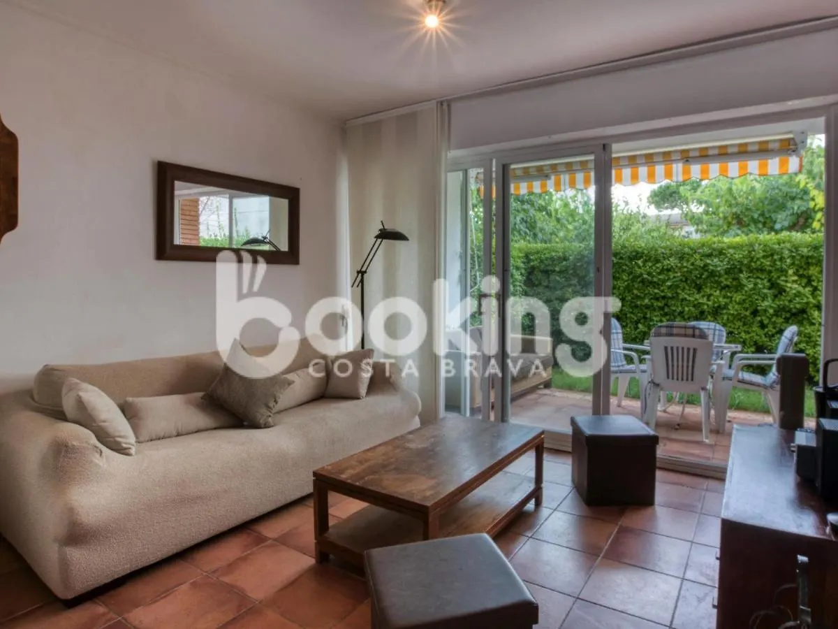 Juliana Planta Baixa Amb Jardinet I Jacuzzi A 5 Minuts De La Platja Gran Appartement Castell-Castell-Platja d'Aro Spanje