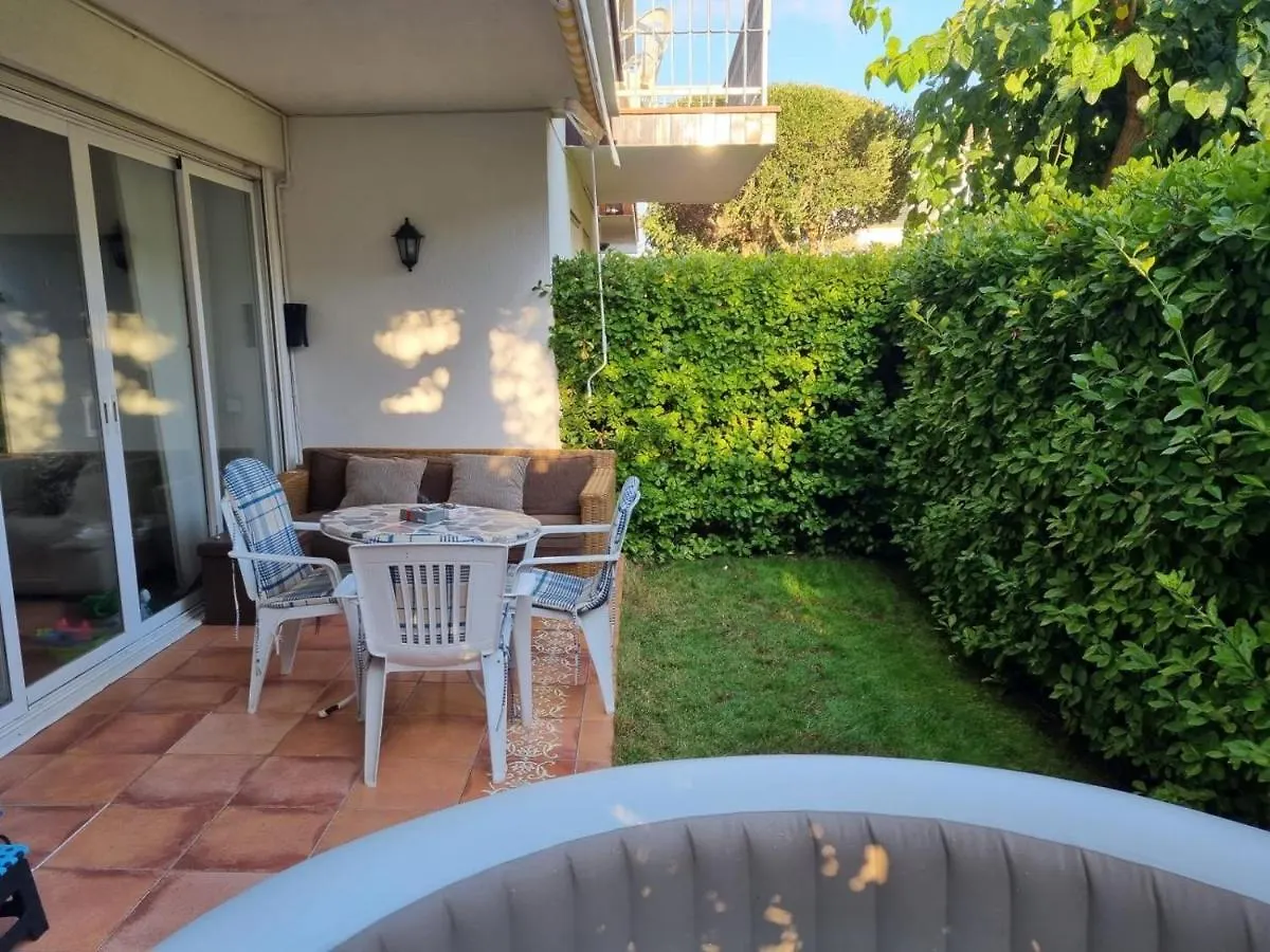 Juliana Planta Baixa Amb Jardinet I Jacuzzi A 5 Minuts De La Platja Gran Appartement Castell-Castell-Platja d'Aro